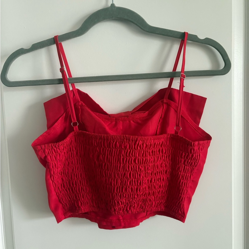 Elegant Red Bow Top - Picture 3 of 4